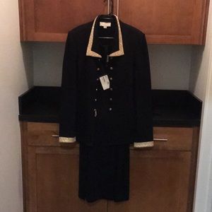 St. John Vintage 2 piece evening wear size 14-16